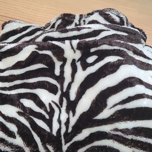 Fleece Accent Blanket